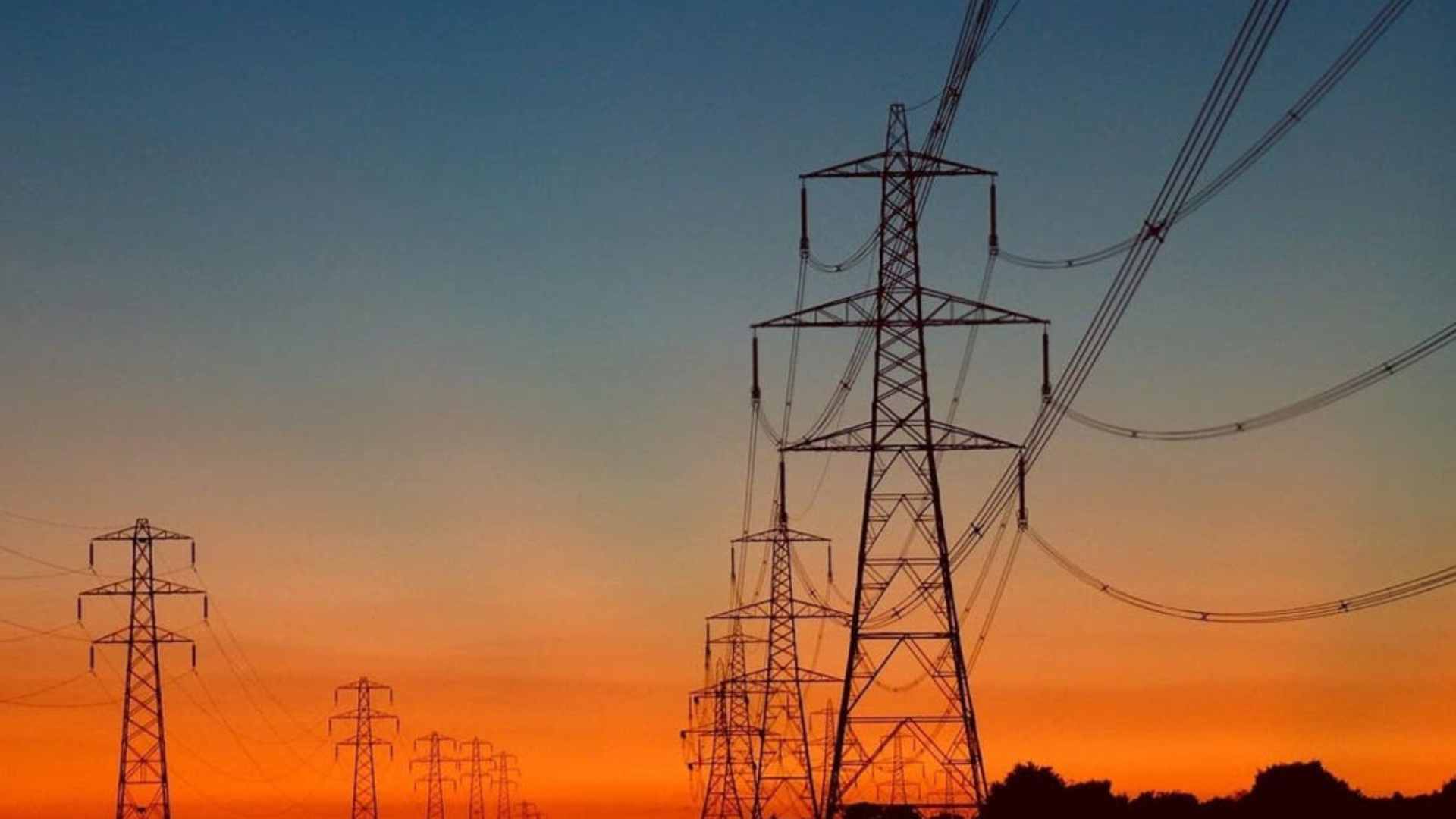 النجف تطالب باعفاء مواطنيها من أجور الكهرباء وحكومة الإقليم تلزمهم بالتسديد خلال 50 يوما